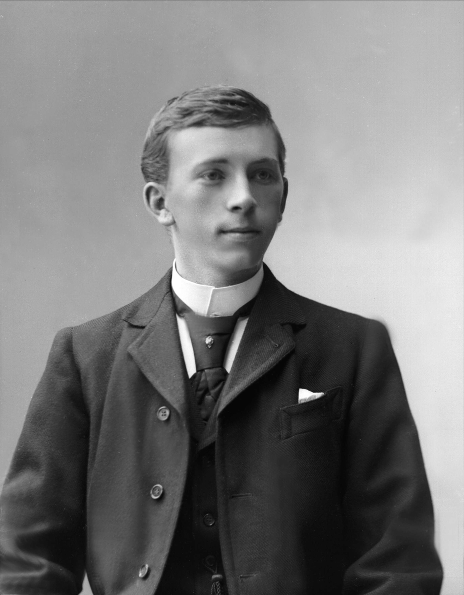 Gustav Borgen, NFB.38960
