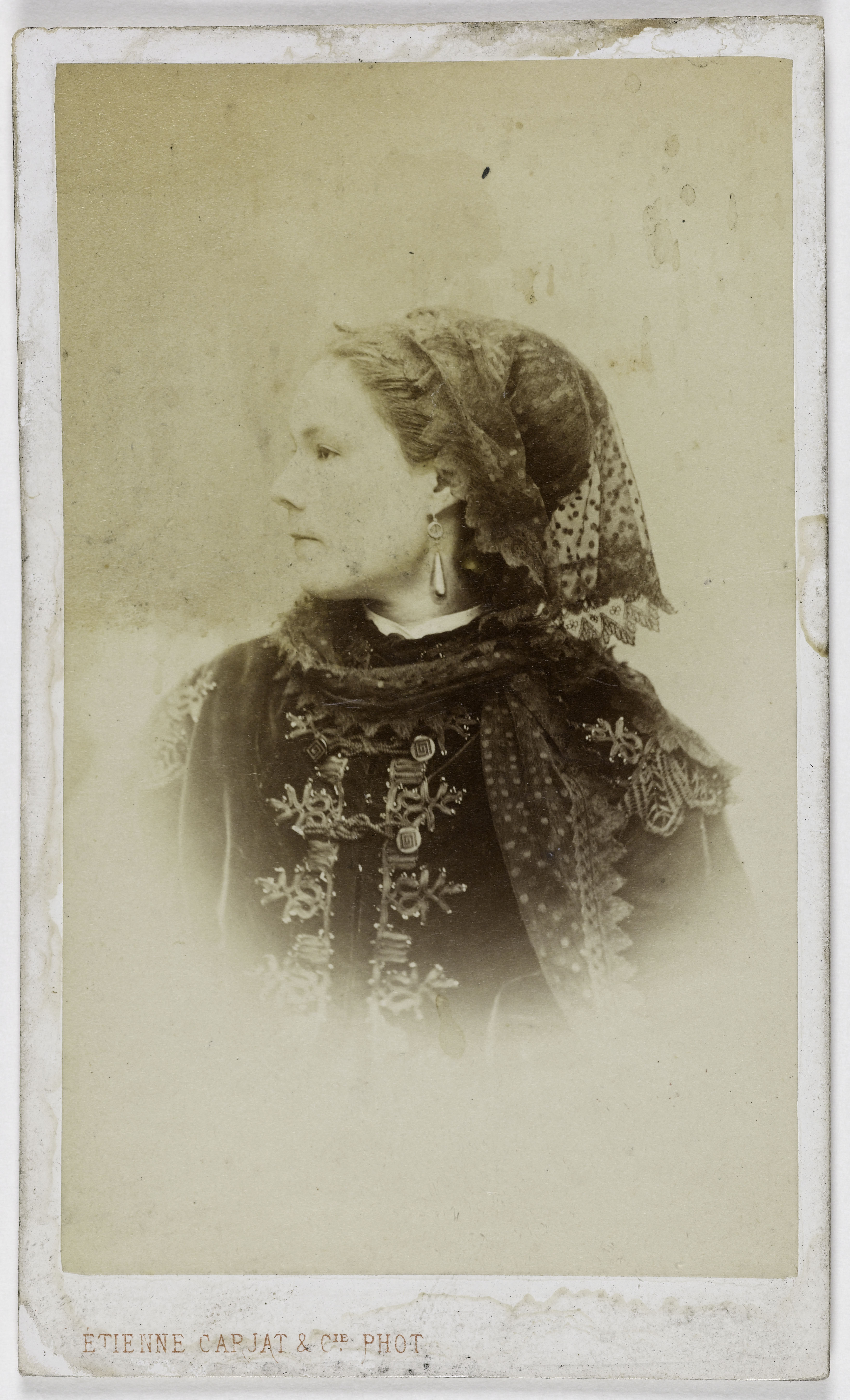 Carjat & Cie, Portrait d'Elise Dugueret ou Duguerrir (Elisa, dite)