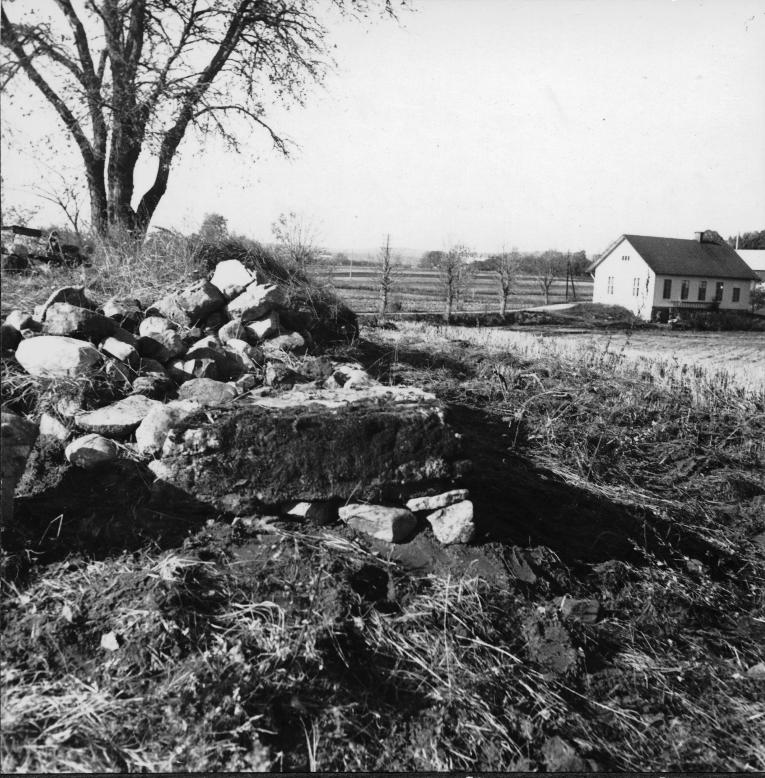 Bertil Waldén, Vintrosa, Granhammars kyrkoruin