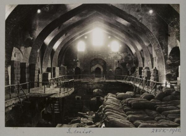 K.A.C. Creswell, Interior of Khan Othma also known by Khan Murjan, Bagdad