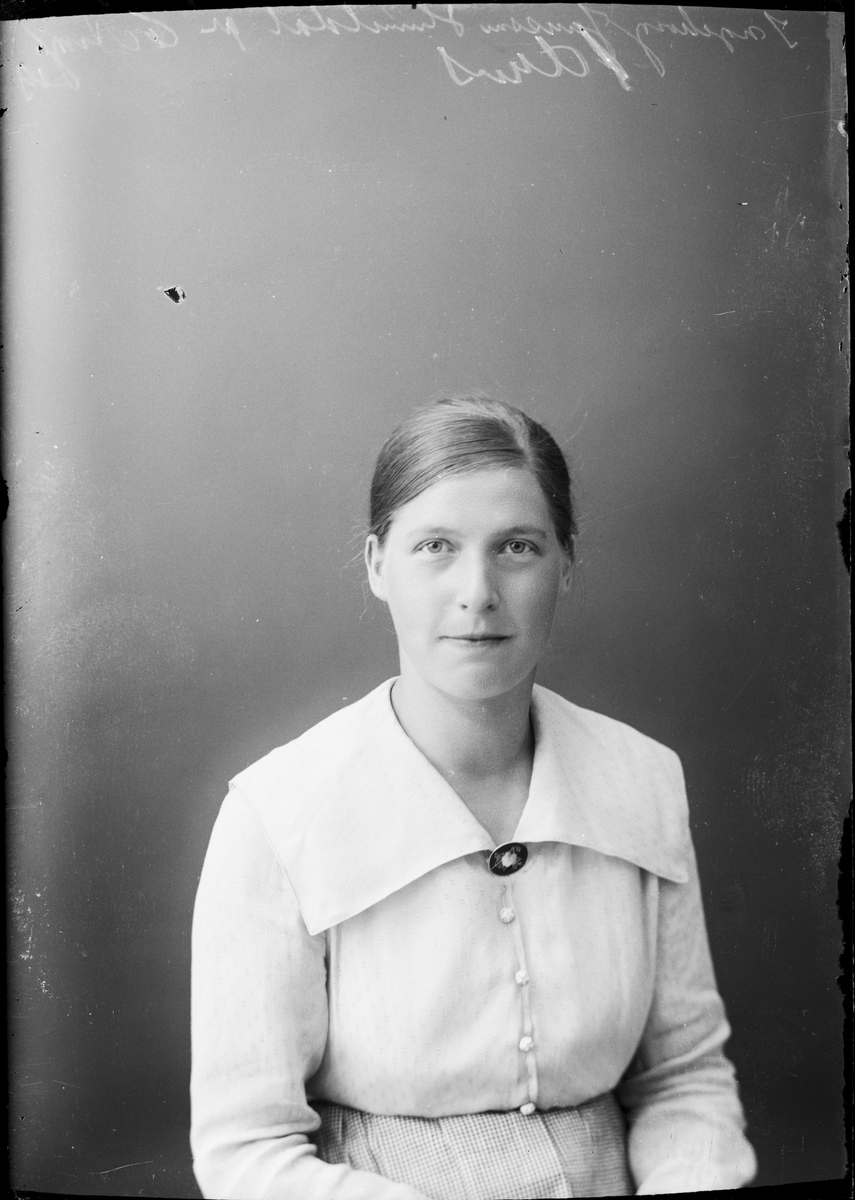 Skötsner-Edhlund, Ingeborg Jansson from Hummeldal, Börstil parish, Uppland 1919