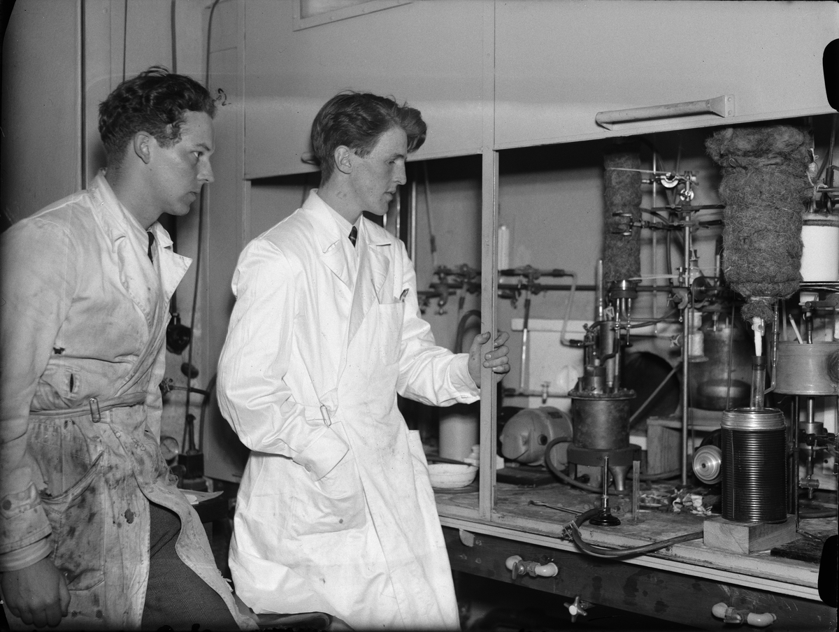 Paul Sandberg, Forskare med "apparaten för syntesgummi i laboratorieskala", Fysikalisk-kemiska institutionen vid Uppsala universitet