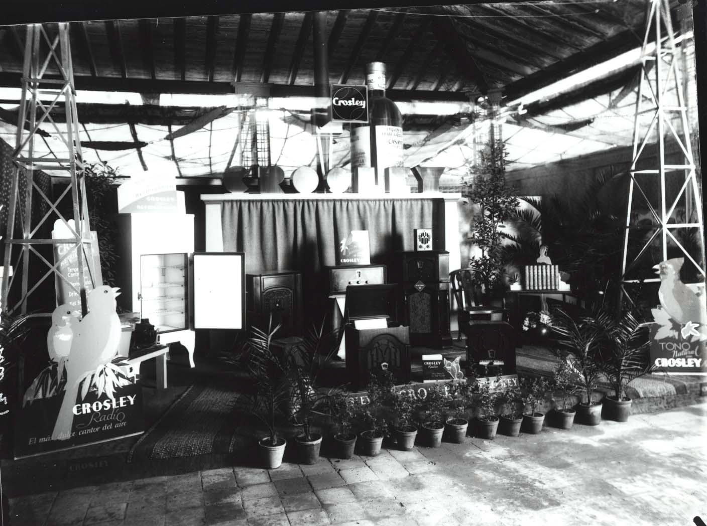Desconegut, [Stand Crosley Trade Fair]