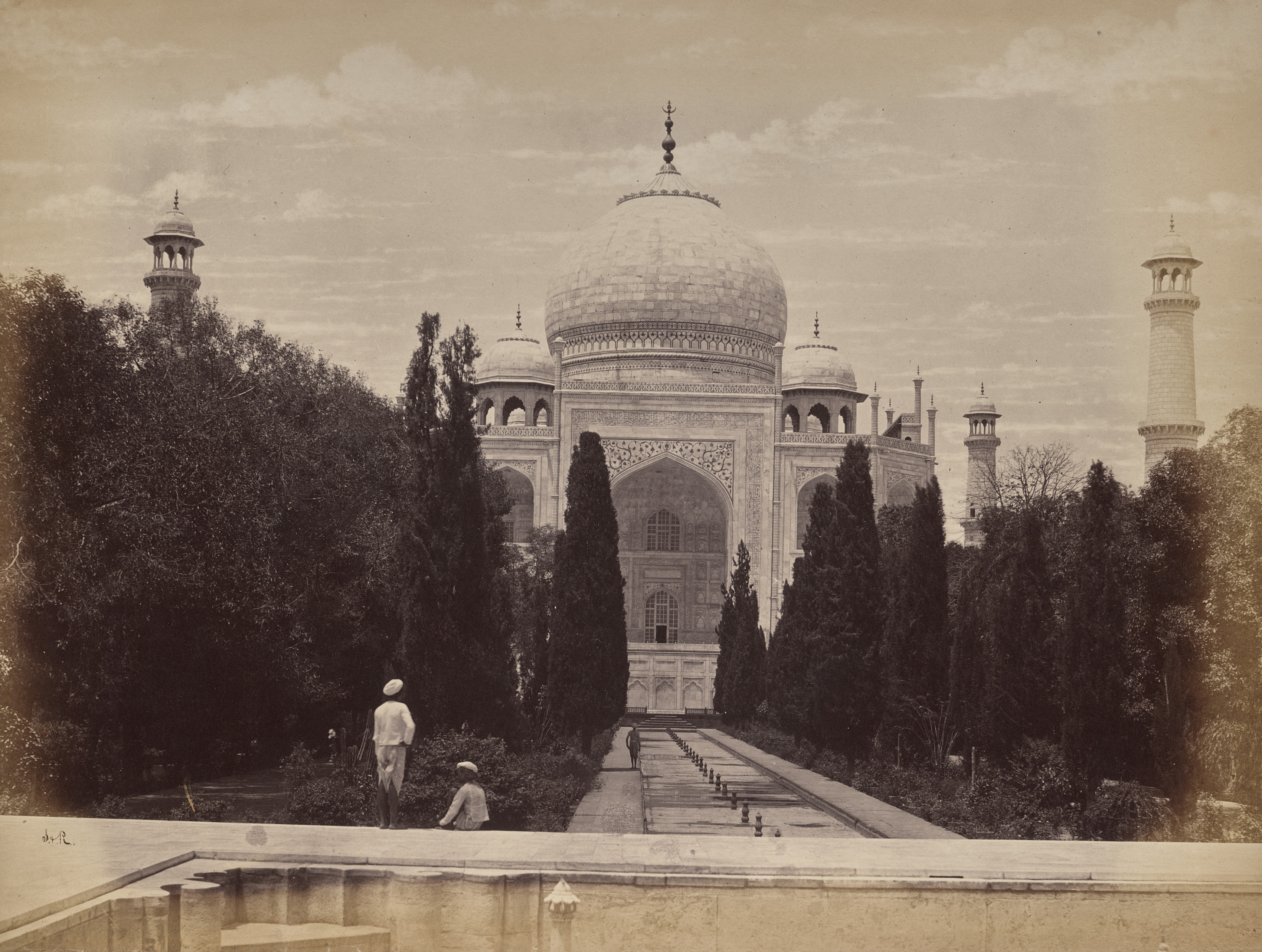 Samuel Bourne, Agra. View of the Taj in Front of Nootkan (The Light of the World), Wife of the Emperor Akbar, View from the River