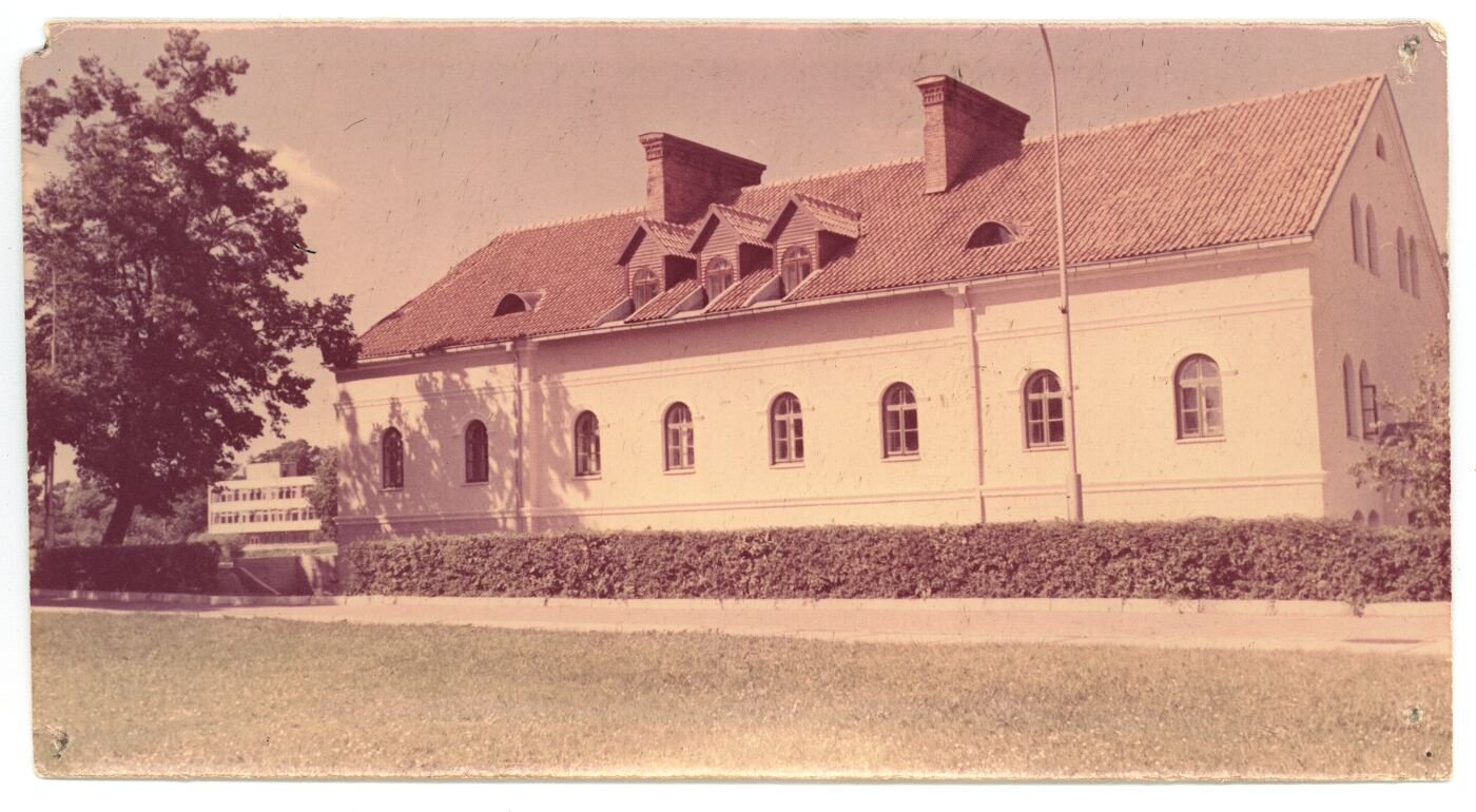 Nežinomas fotografas, Raudondvario dvaro svirnas