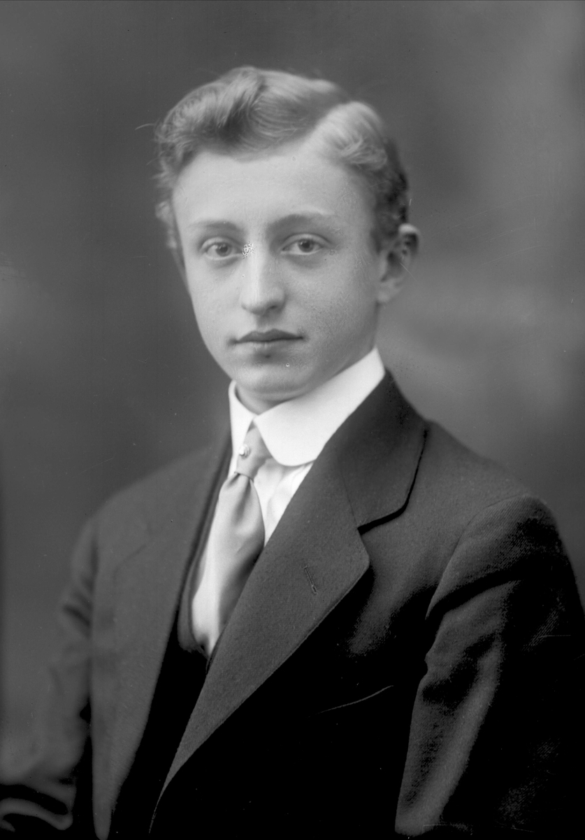 Gustav Borgen, NFB.09823