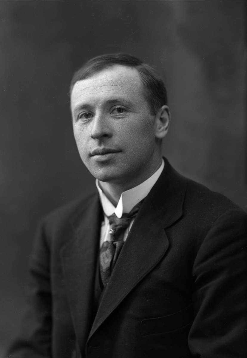 Gustav Borgen, NFB.38127