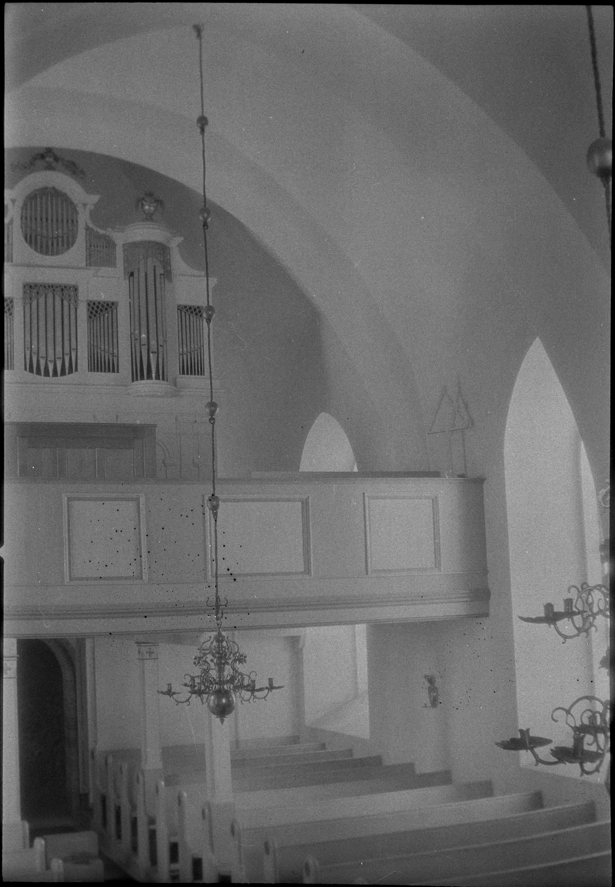 Berit Wallenberg, Roglösa kyrka