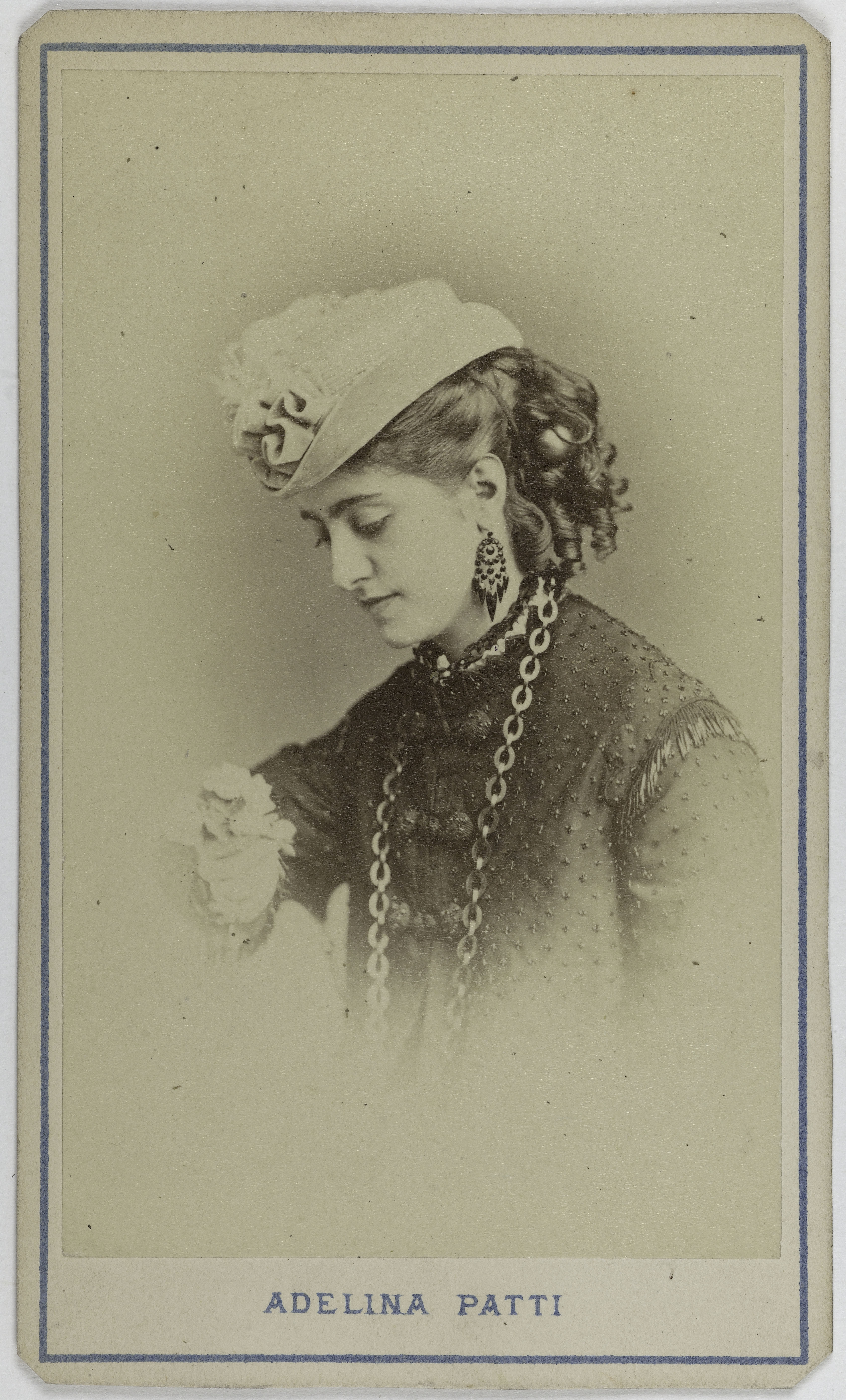 Alphonse Liébert, Portrait de Patti Adelina, (Adela-Juana-Maria, dite), (1843-1919), (chanteuse lyrique)
