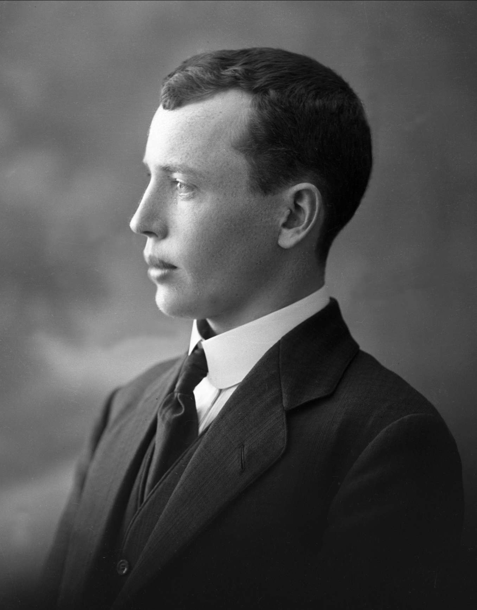 Gustav Borgen, NFB.35754