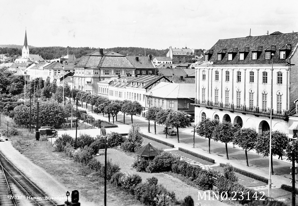 Carl Gustav Normann, Bilde fra Hamar