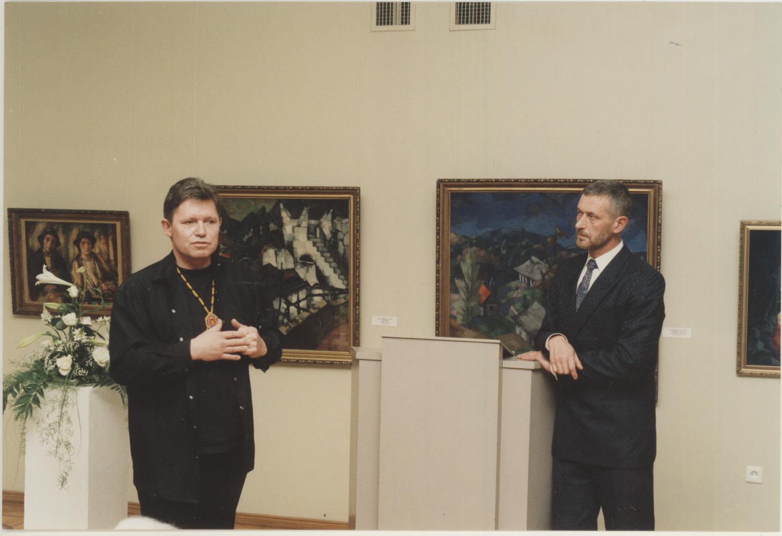 Heiki (depicted) Wreath, Museum 60. anniversary conference 17.11.2000. S. Vahtre and H. Pärdi.