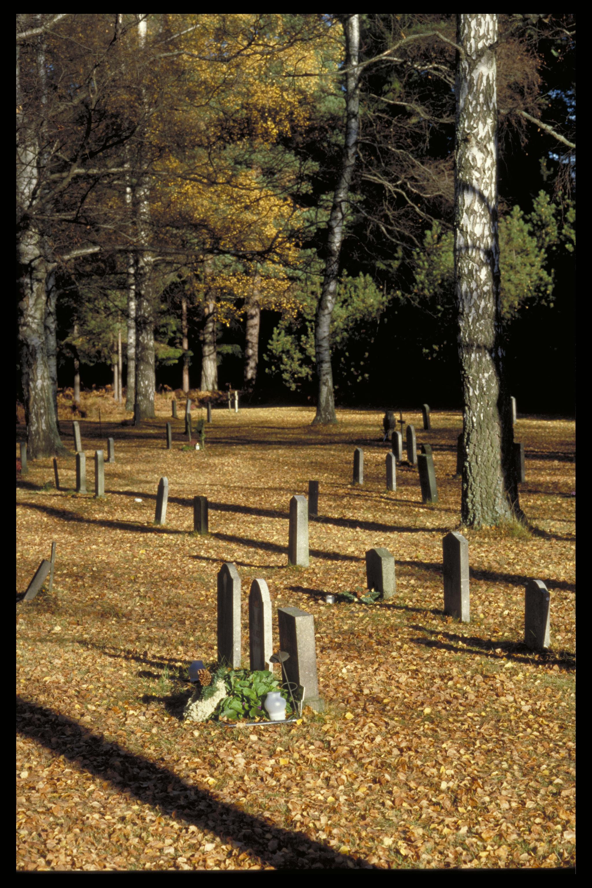Bengt A Lundberg, Skogskyrkogården