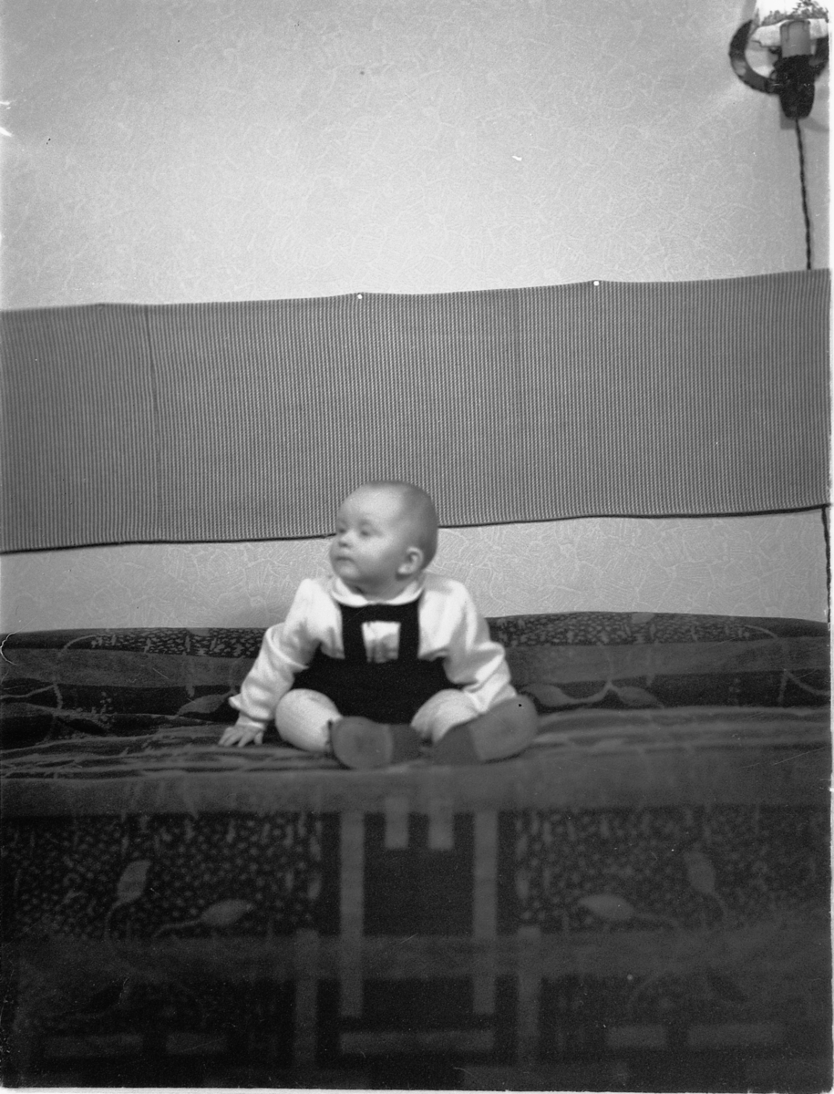 Håkon Prestkværn, FAMILIE, BARN, HÅKONSEN, 1948.