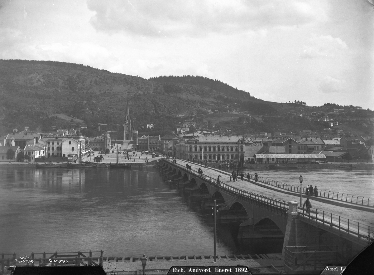 Axel Lindahl, "Prot: Drammen Panorama I-III
