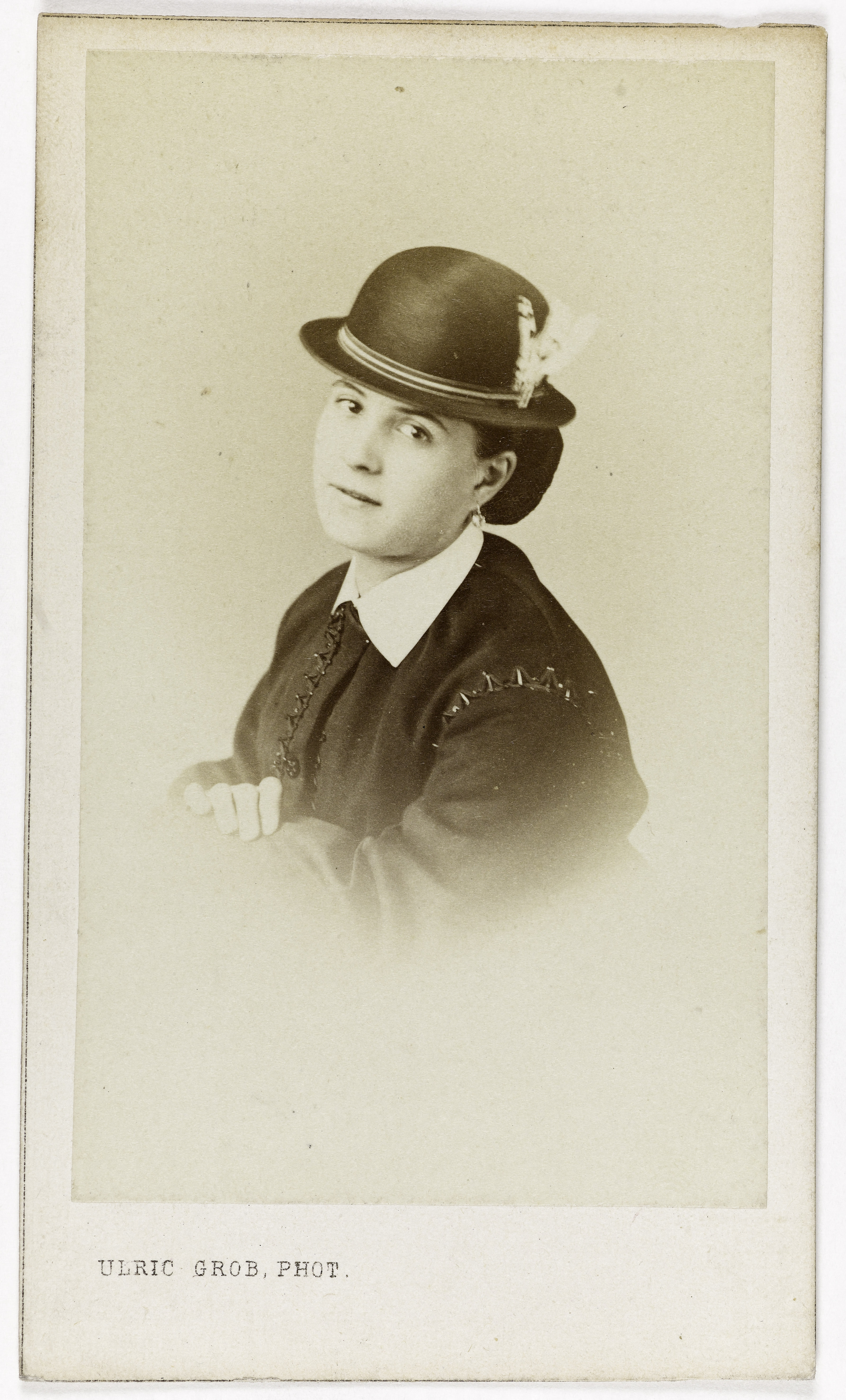 Ulric Grob, Portrait de Mathilde (épouse d'Amédée De Jallais), actrice au Théâtre des Délassements-Comiques en 1852-1853 et au Théâtre de la Gaîté en 1861.