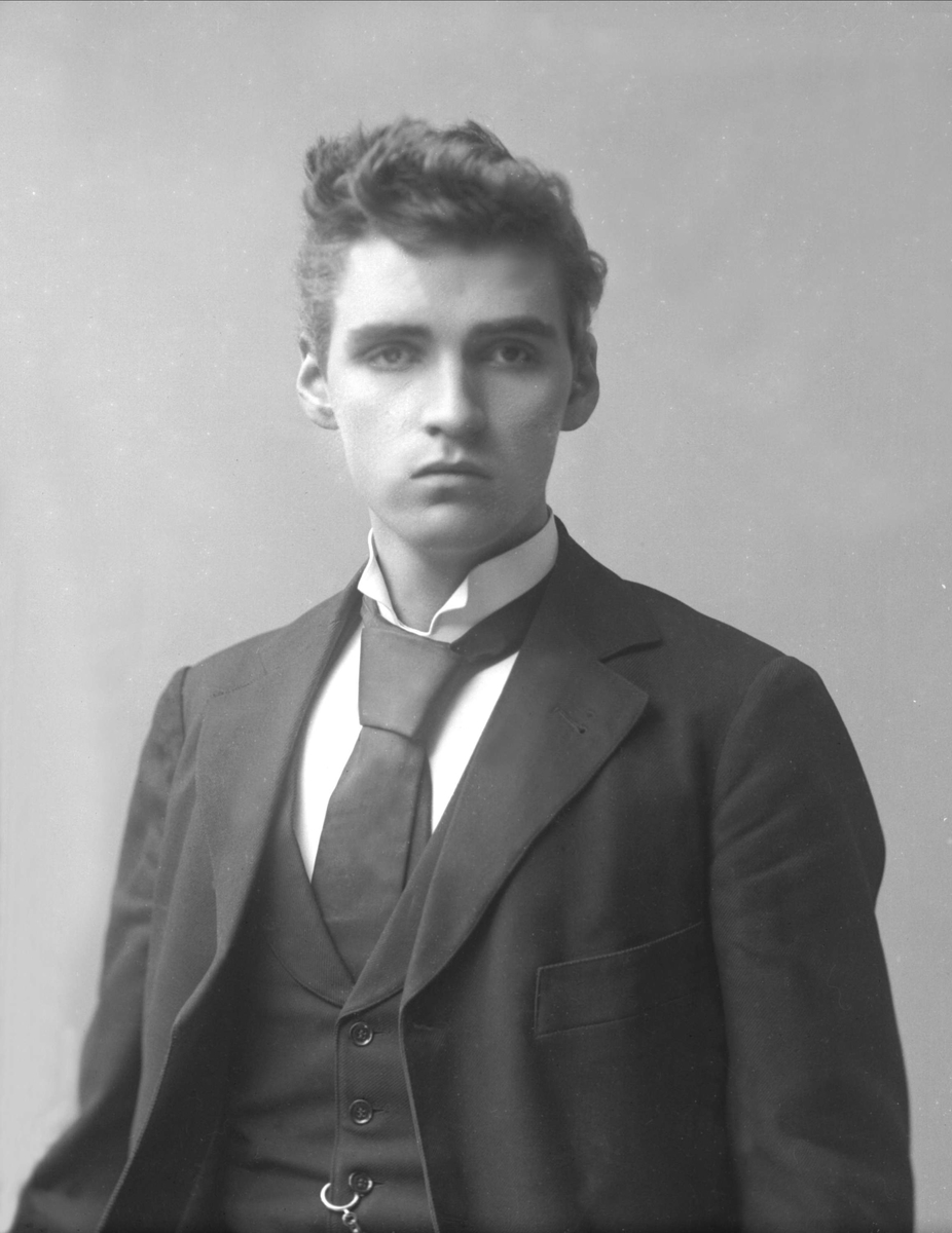 Gustav Borgen, NFB.31949