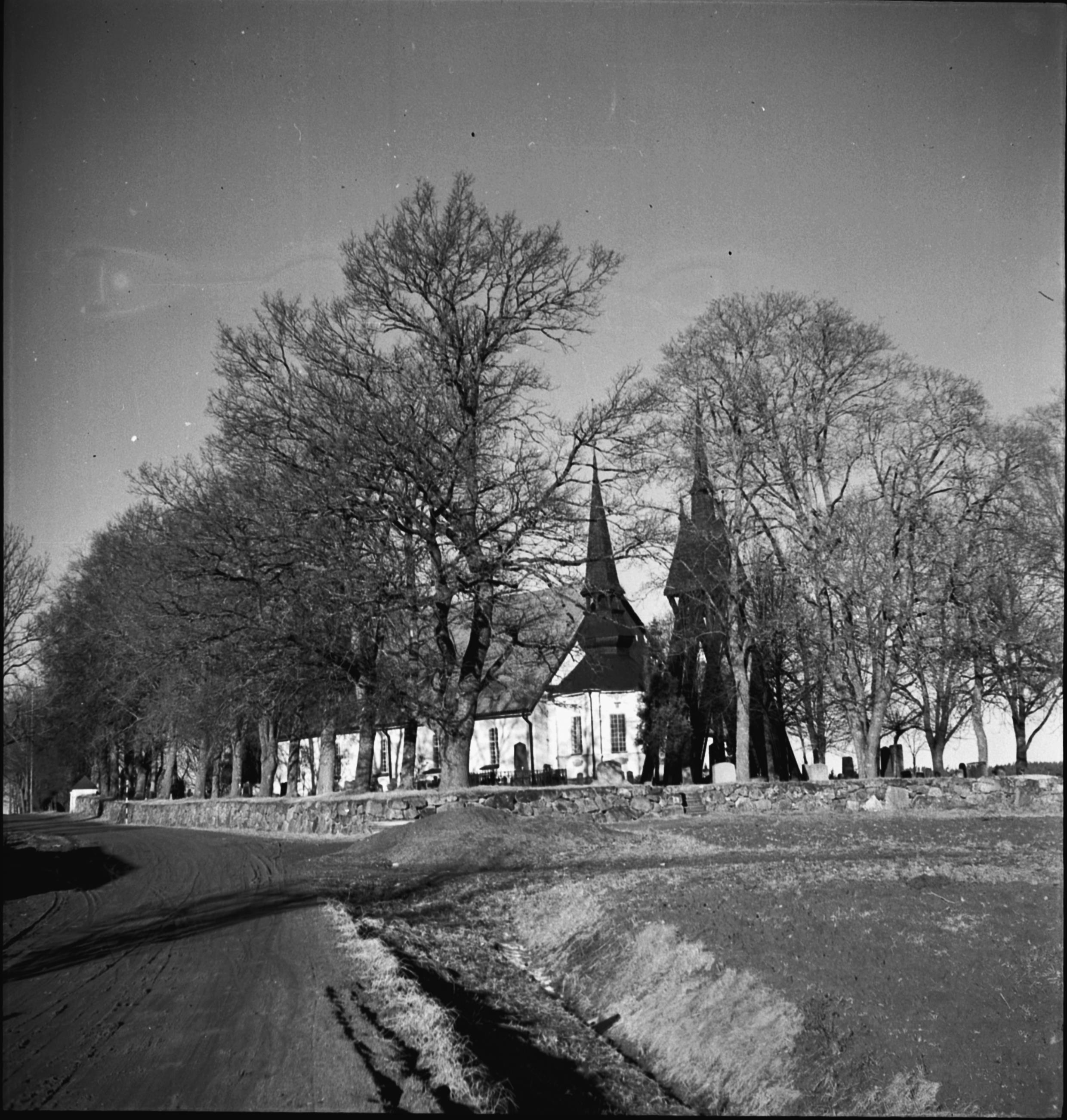 Ivar Schnell, Sköldinge kyrka