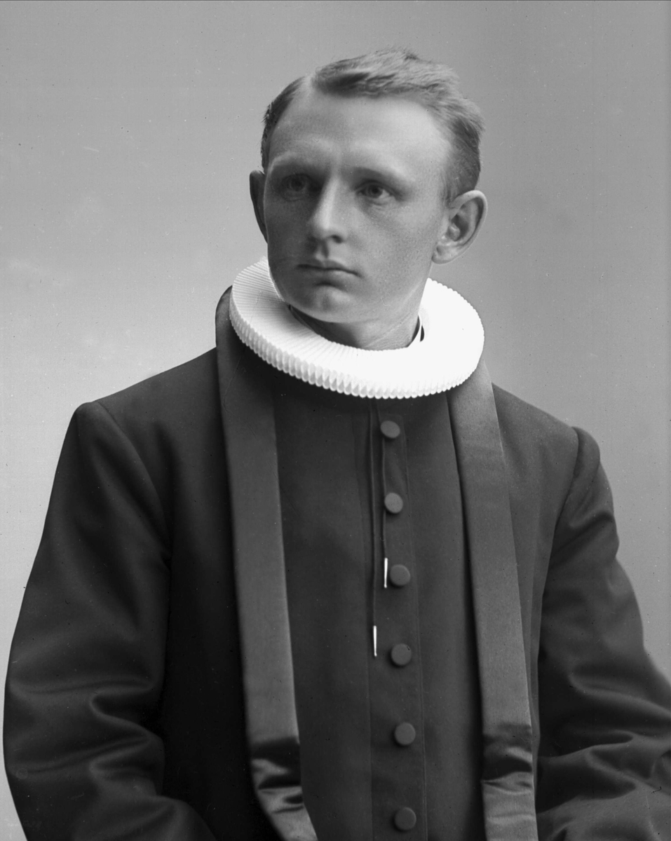 Gustav Borgen, Portrett, pastor Jakobsen.