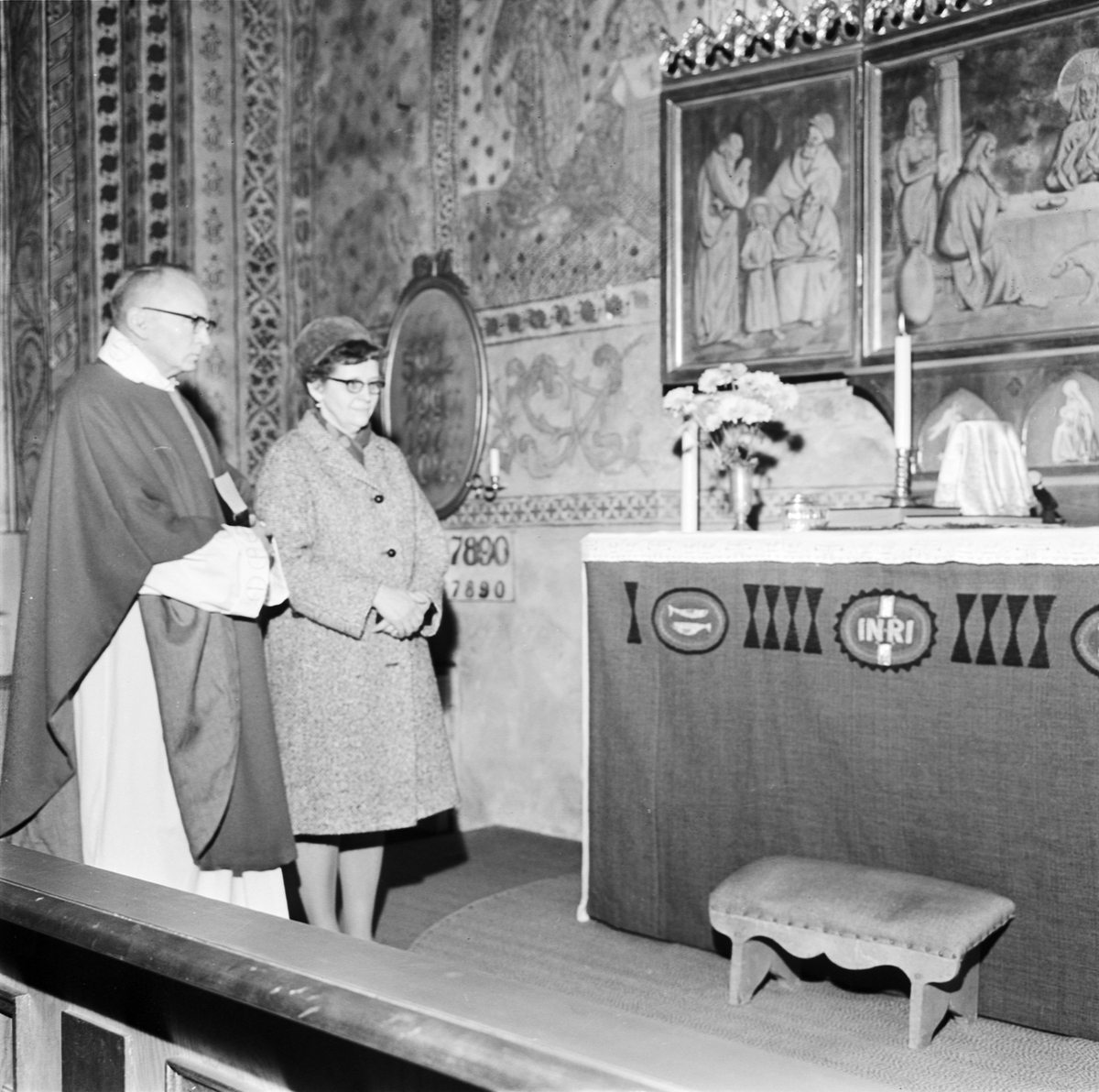 Tierp Arbetarbladet, "Var finns alltavlan i Tolfta kyrka", Uppland 1968