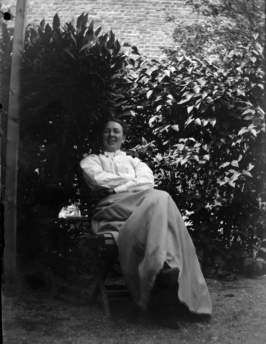 Carl Liljefors, Elin Liljefors, SvartEden 37, the district Edda, SvartEen, Uppsala 1900 - 1901