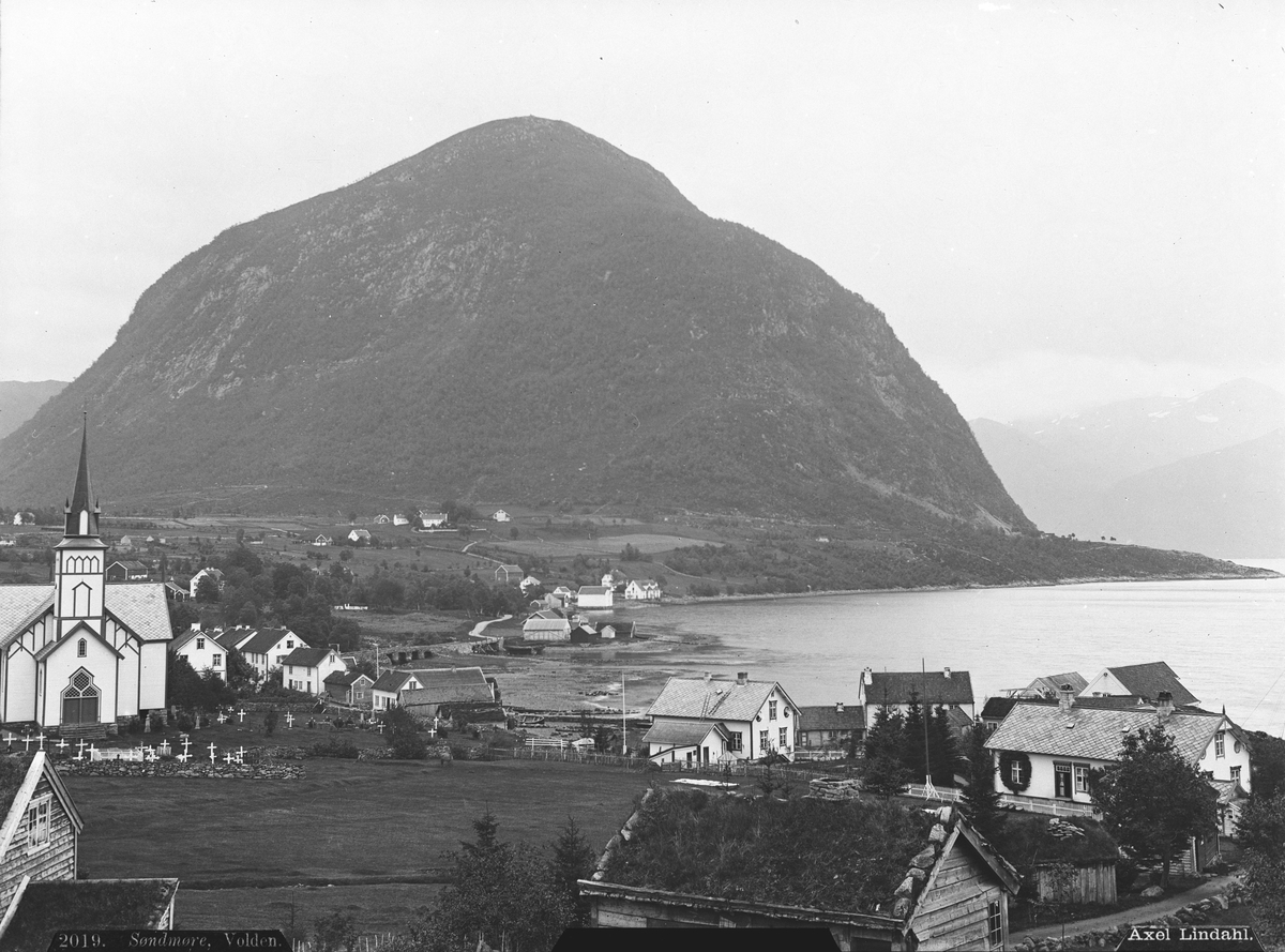 Axel Lindahl, Prot: Sønmør Volden
