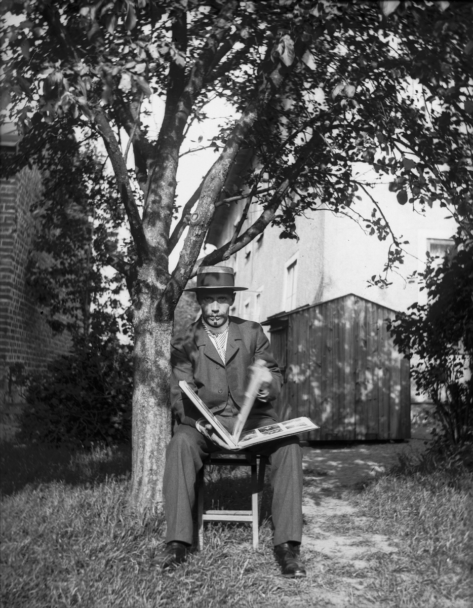 Carl Liljefors, Lennart “Lerten” Hallström, SvartLensLen37, County Edda, Uppsala 1901