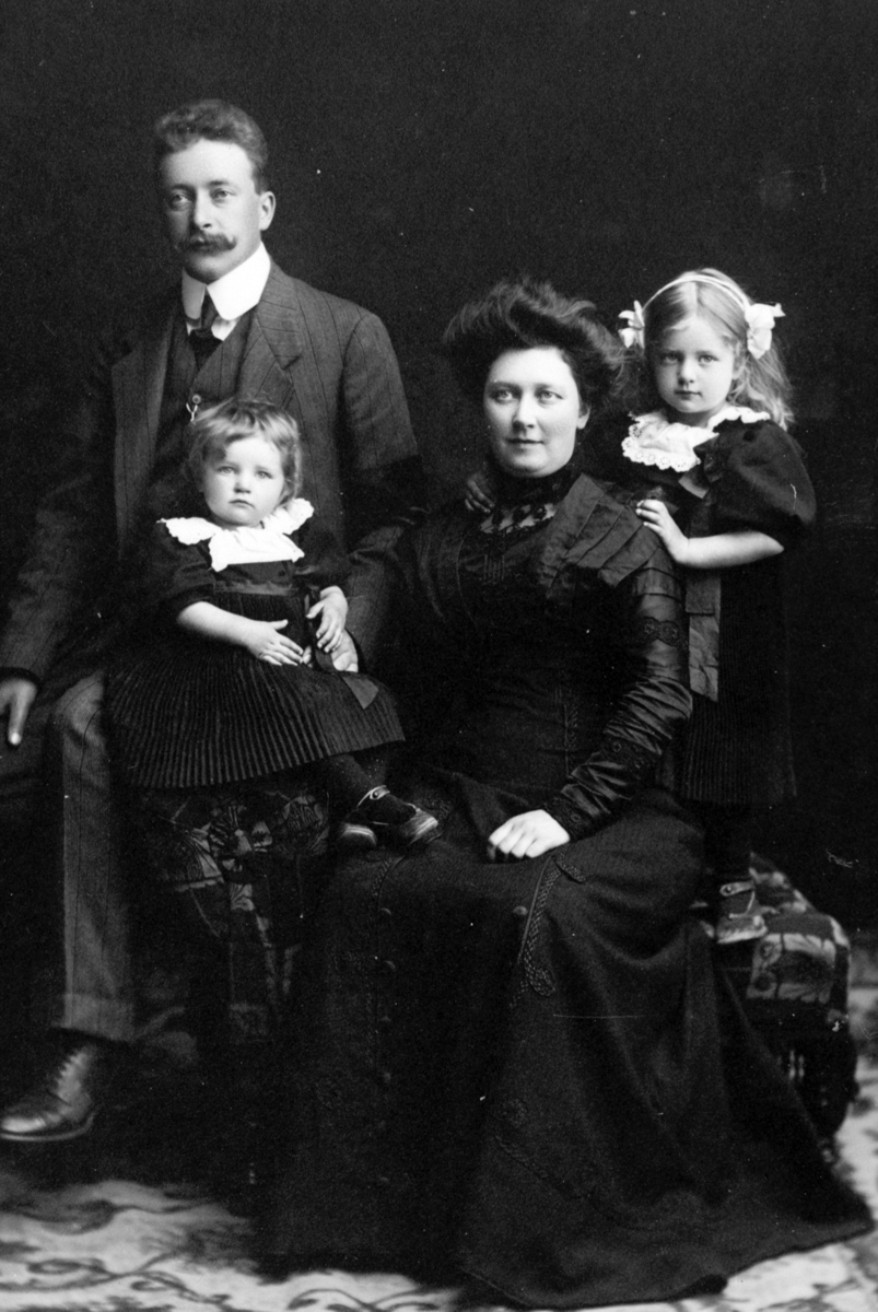 Christian Grundseth, HEGSVOLD MIKAEL, KRA. , REPRO, GR: 4, FAMILIE, 12399