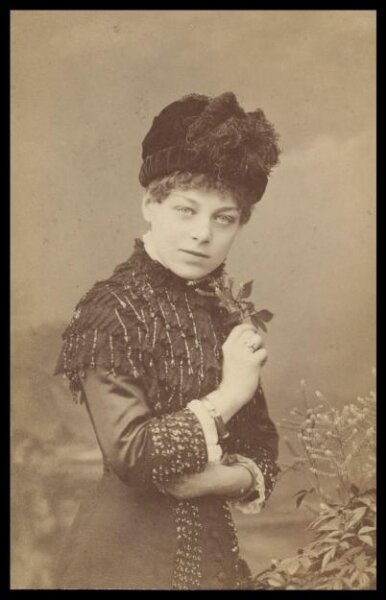 W. & D. Downey, Guy Little Theatrical Photographs