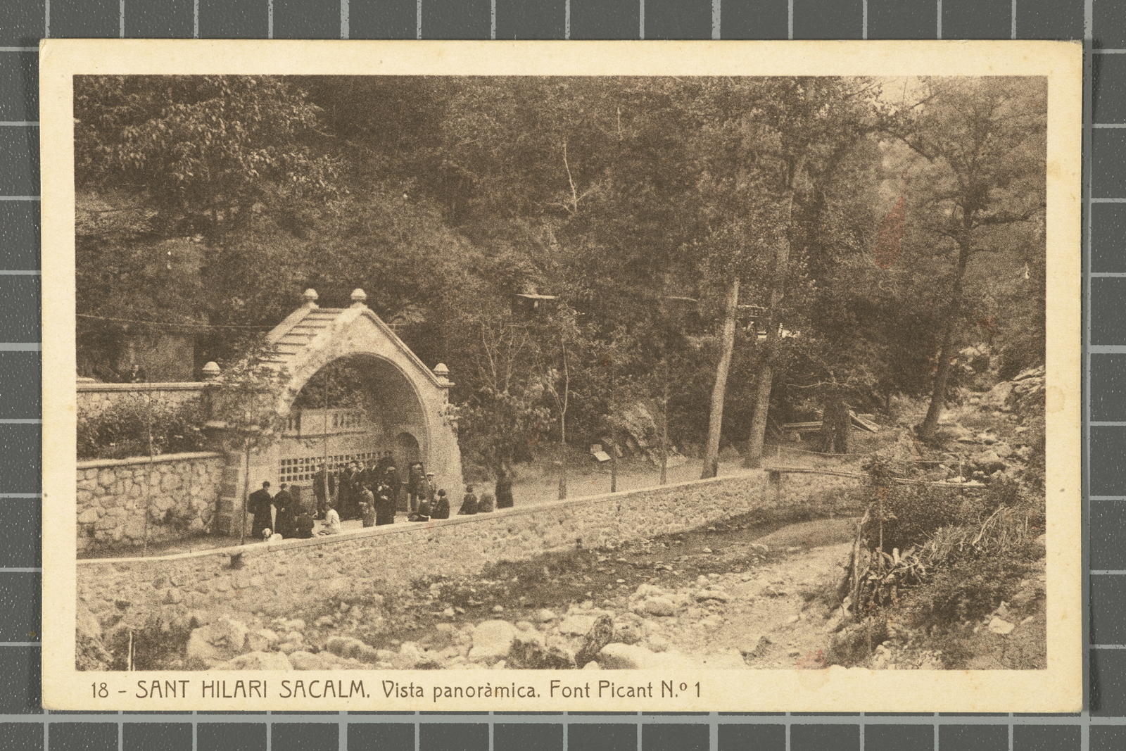 Josep Ximeno Planas, 18 - Sant Hilari Sacalm. Vista panoràmca. Font Picant Nº 1