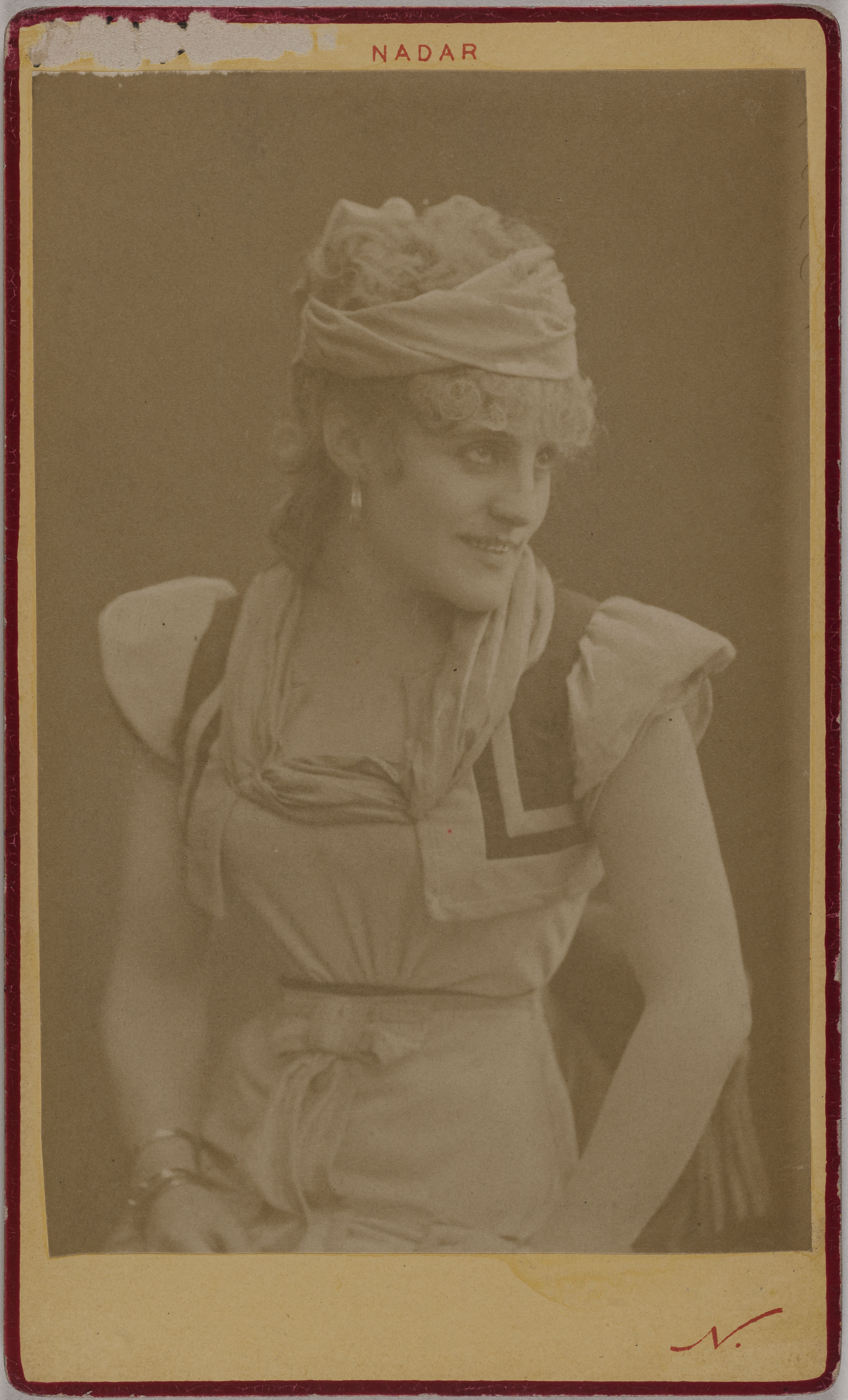 Atelier Nadar, Portrait de Léa d’Asco (actrice à la Salle Taitbout et au Théâtre de la Renaissance)