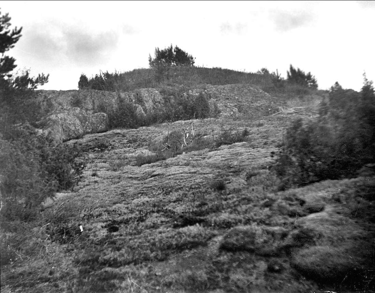 August Fredrik Schagerström, Knösen, berghäll i Lunda, Danmarks socken, Uppland september 1928