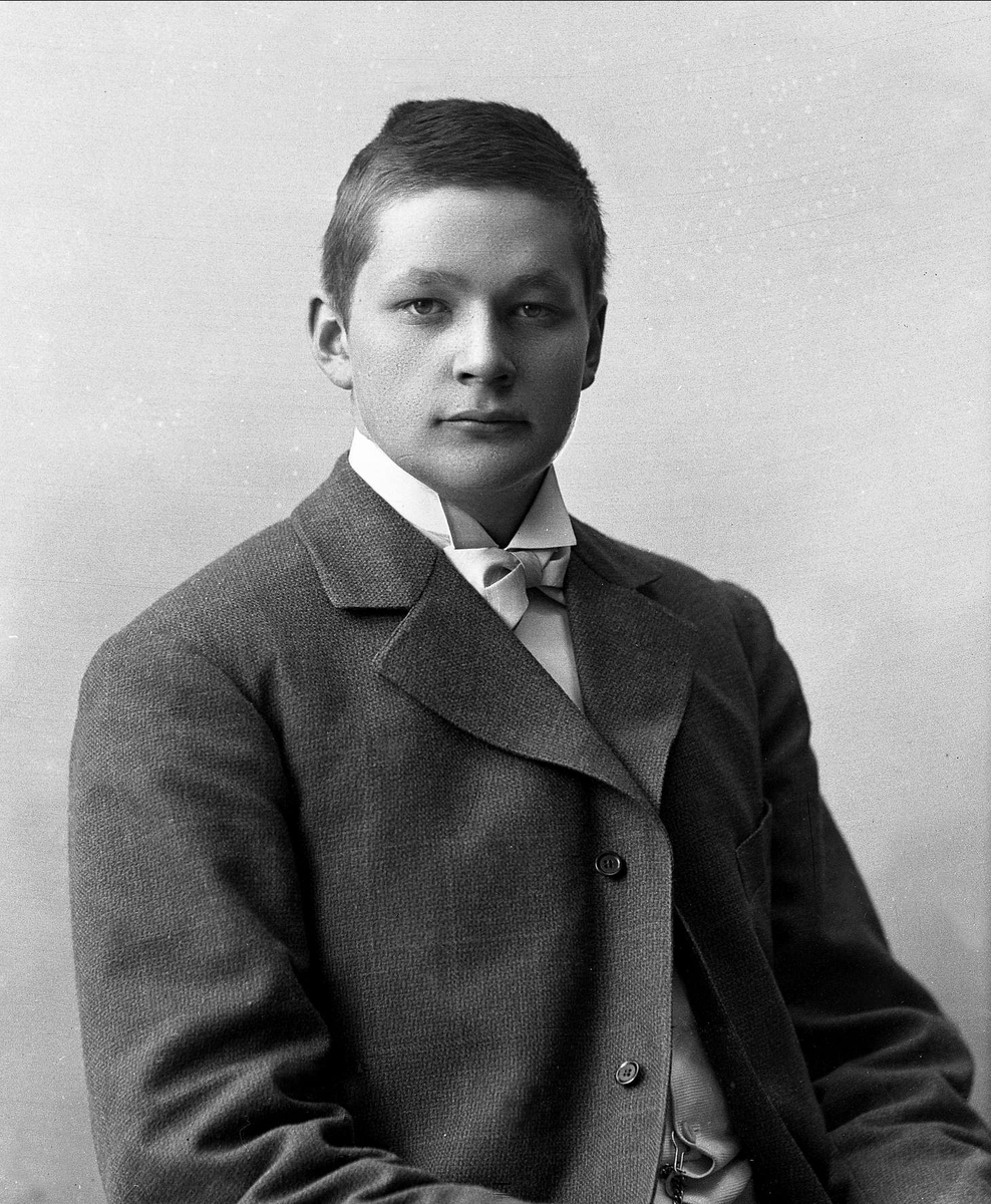 Gustav Borgen, NFB.30889