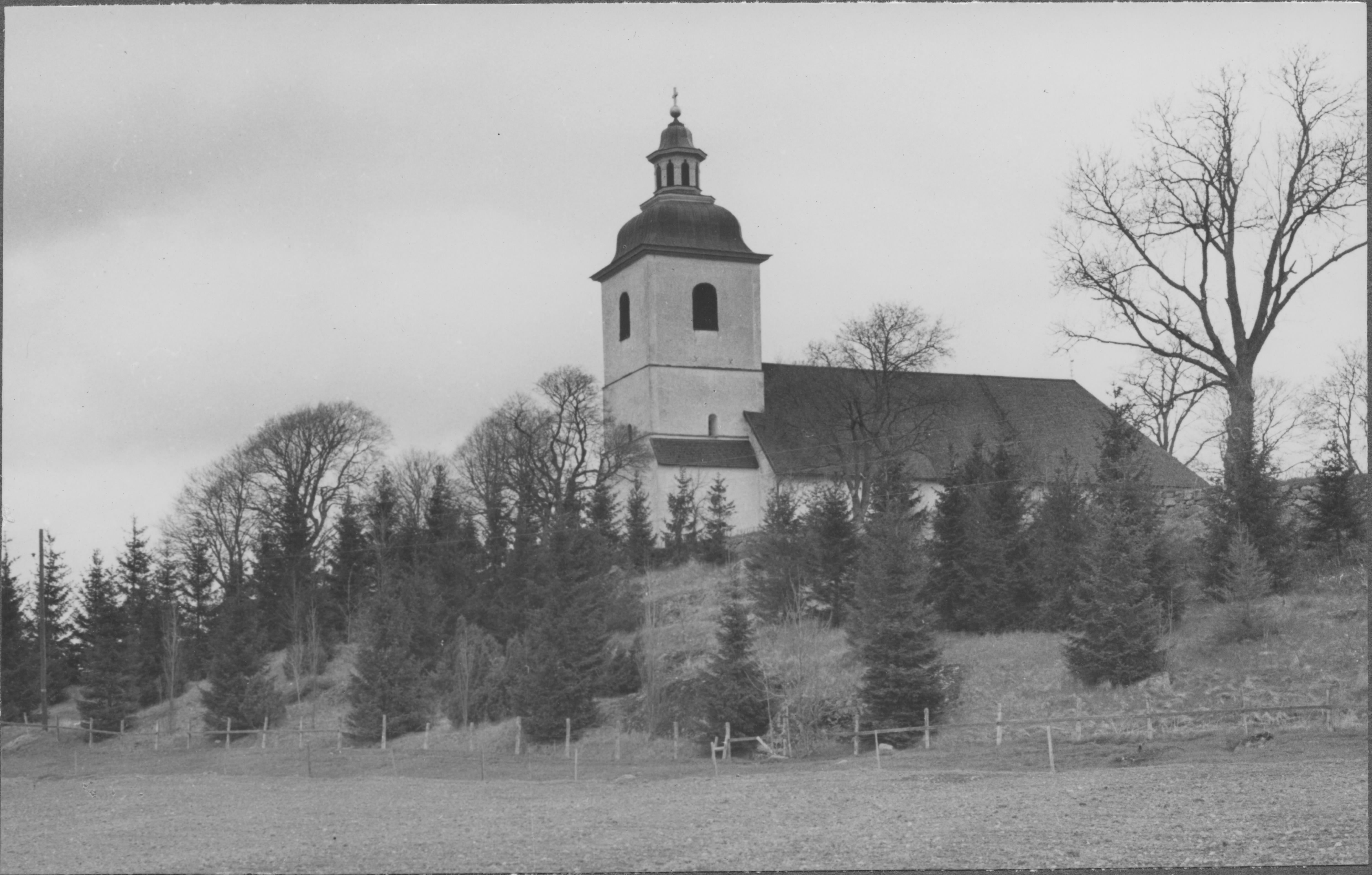 Nils Lagergren, Bankekinds kyrka