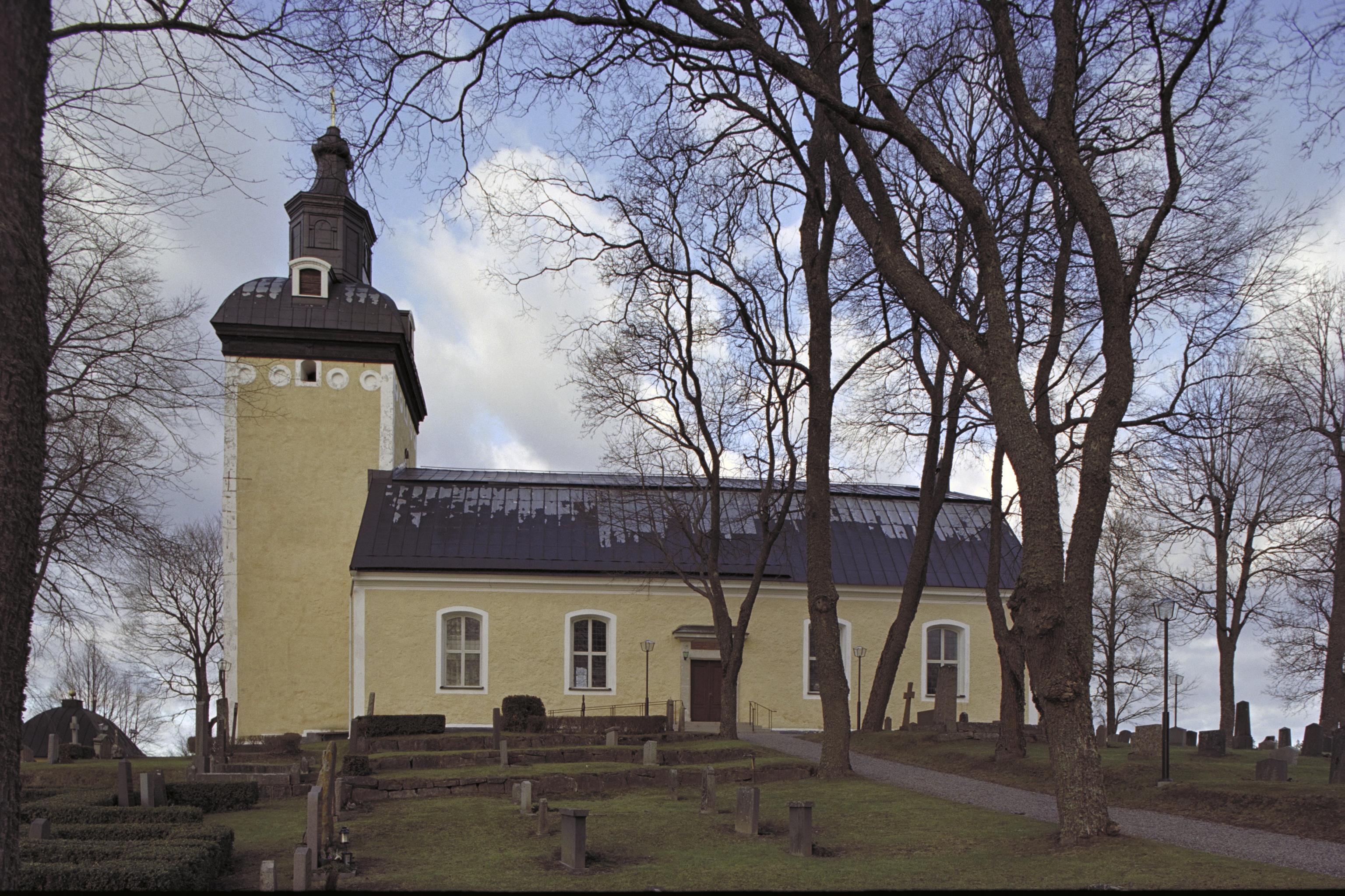 Bengt A Lundberg, Hölö kyrka