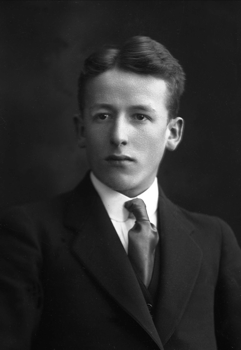 Gustav Borgen, NFB.40998