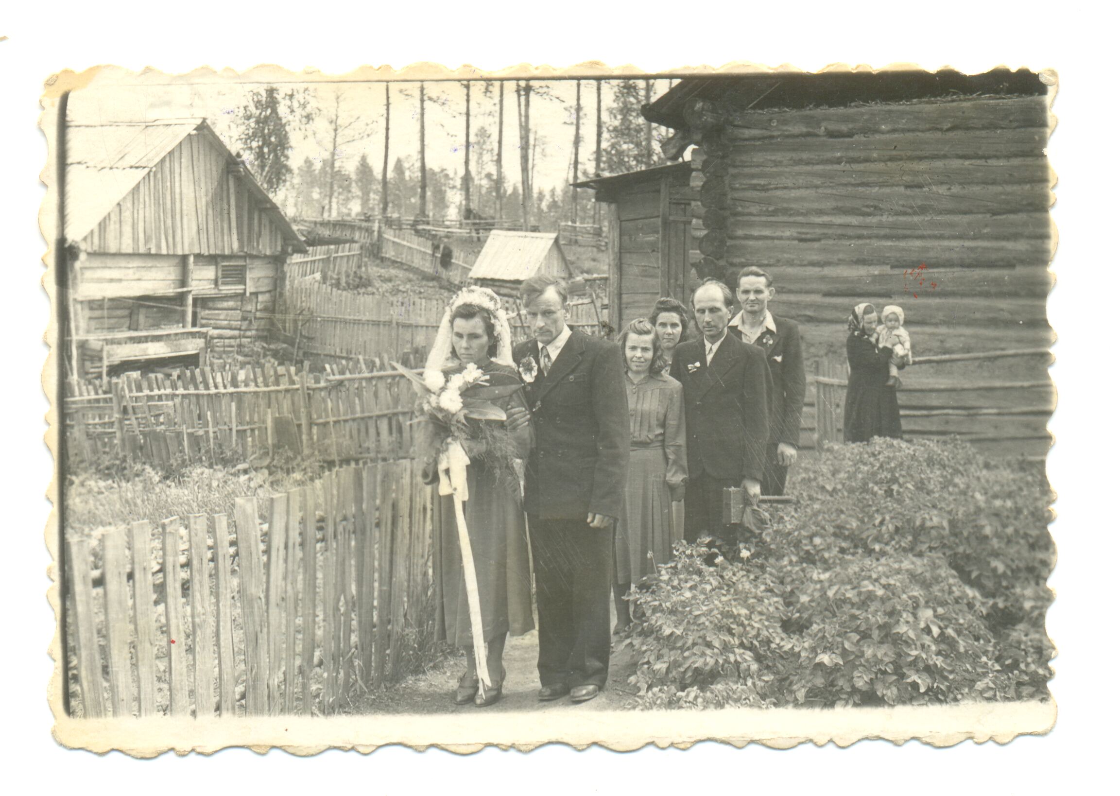 Nežinomas fotografas, Lietuvių tremtinių vestuvės Sibire. Nižneudinsko rajonas, Irkutsko sritis, Rusija.