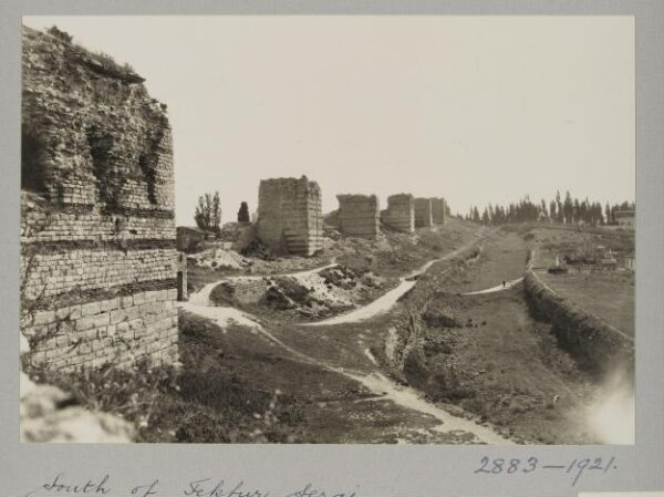 K.A.C. Creswell, City Walls, Istanbul
