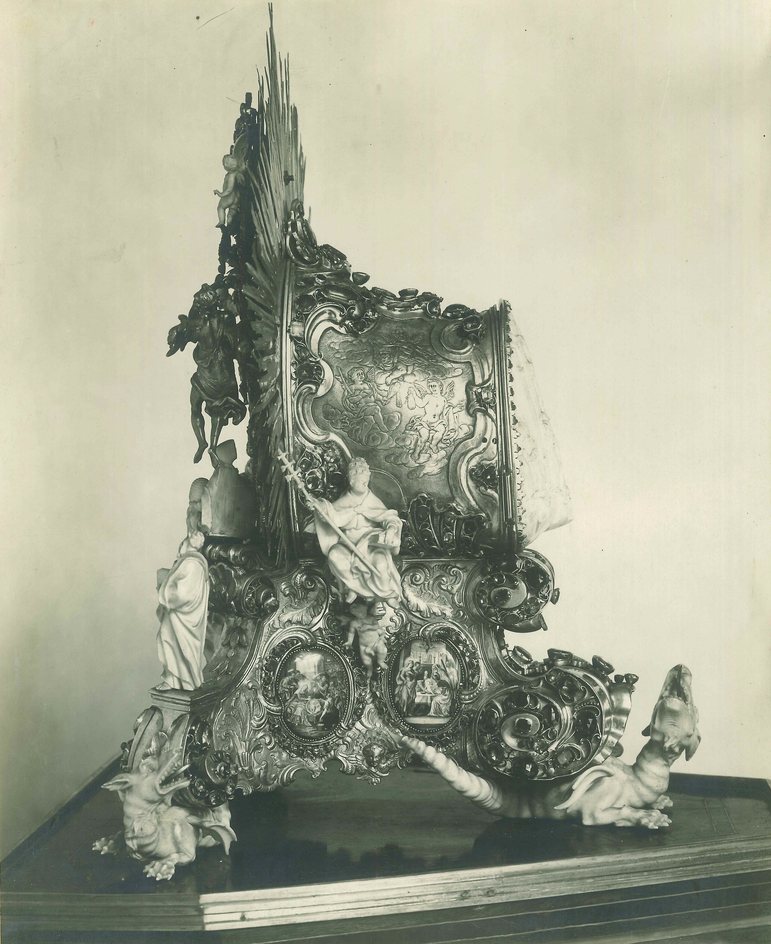 Vladimir Tkalčić, Zagreb - Zagrebačka katedrala - Tumba, srebro pozlaćeno; barok