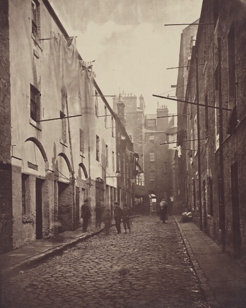 Thomas Annan, Broad Close, No. 167 High Street.
