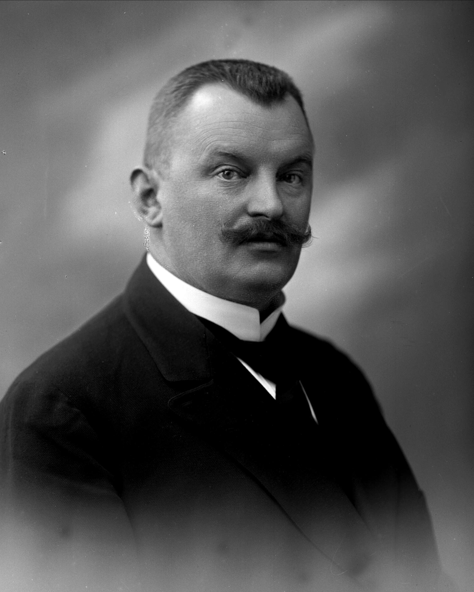 Gustav Borgen, NFB.10167
