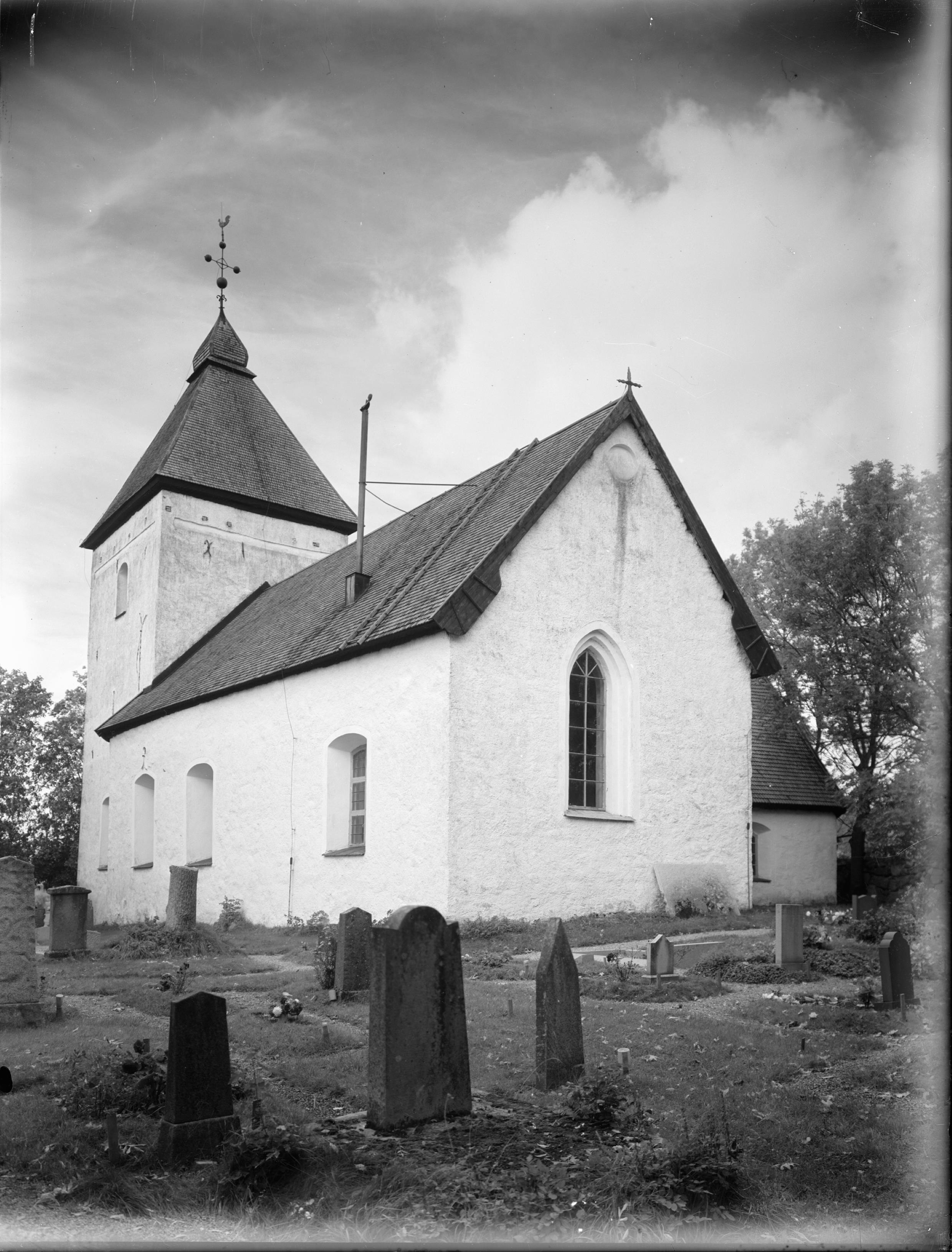 Nils Lagergren, Adelsö kyrka