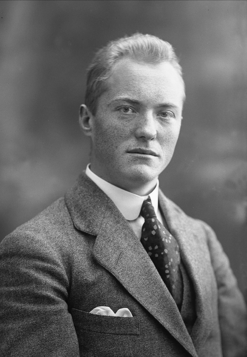 Gustav Borgen, NFB.39669