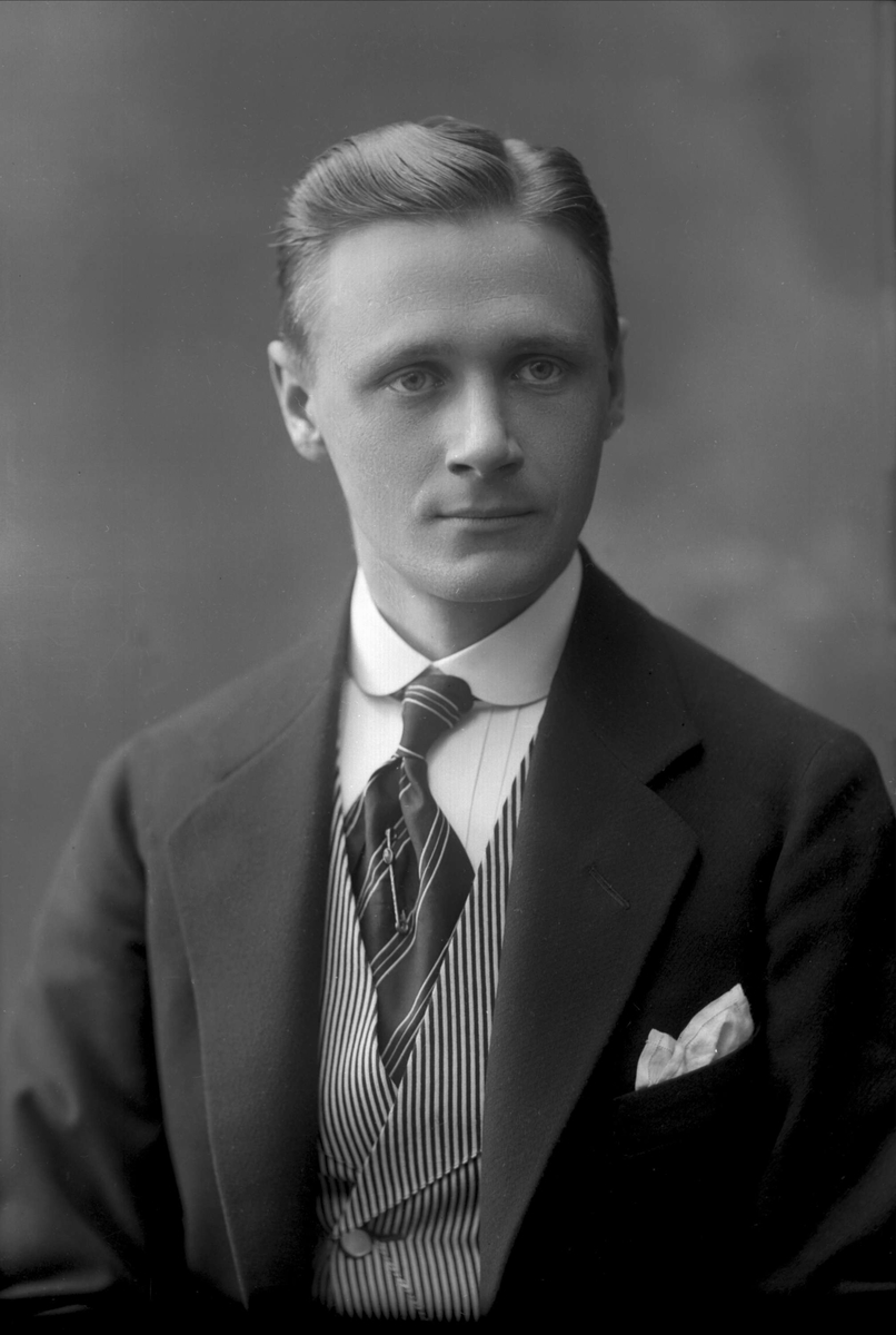 Gustav Borgen, NFB.34983