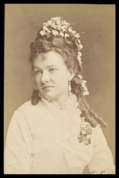 London Stereoscopic and Photographic Company, Guy Little Theatrical Photograph