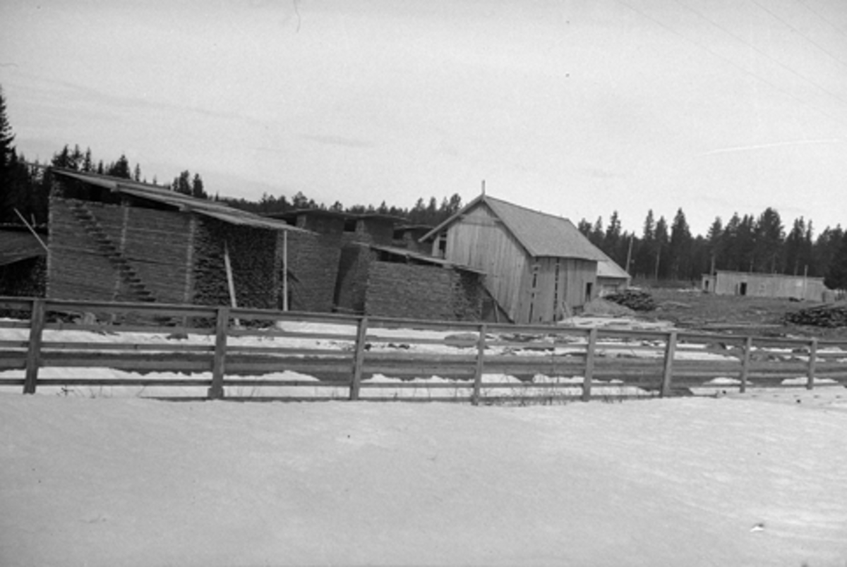 Toralv Bleken-Nilssen, FURNES ALLM i Ringsaker. SAGBRUK. MATERIALER. LAGER. KVILHEIM, NYBYGDA.