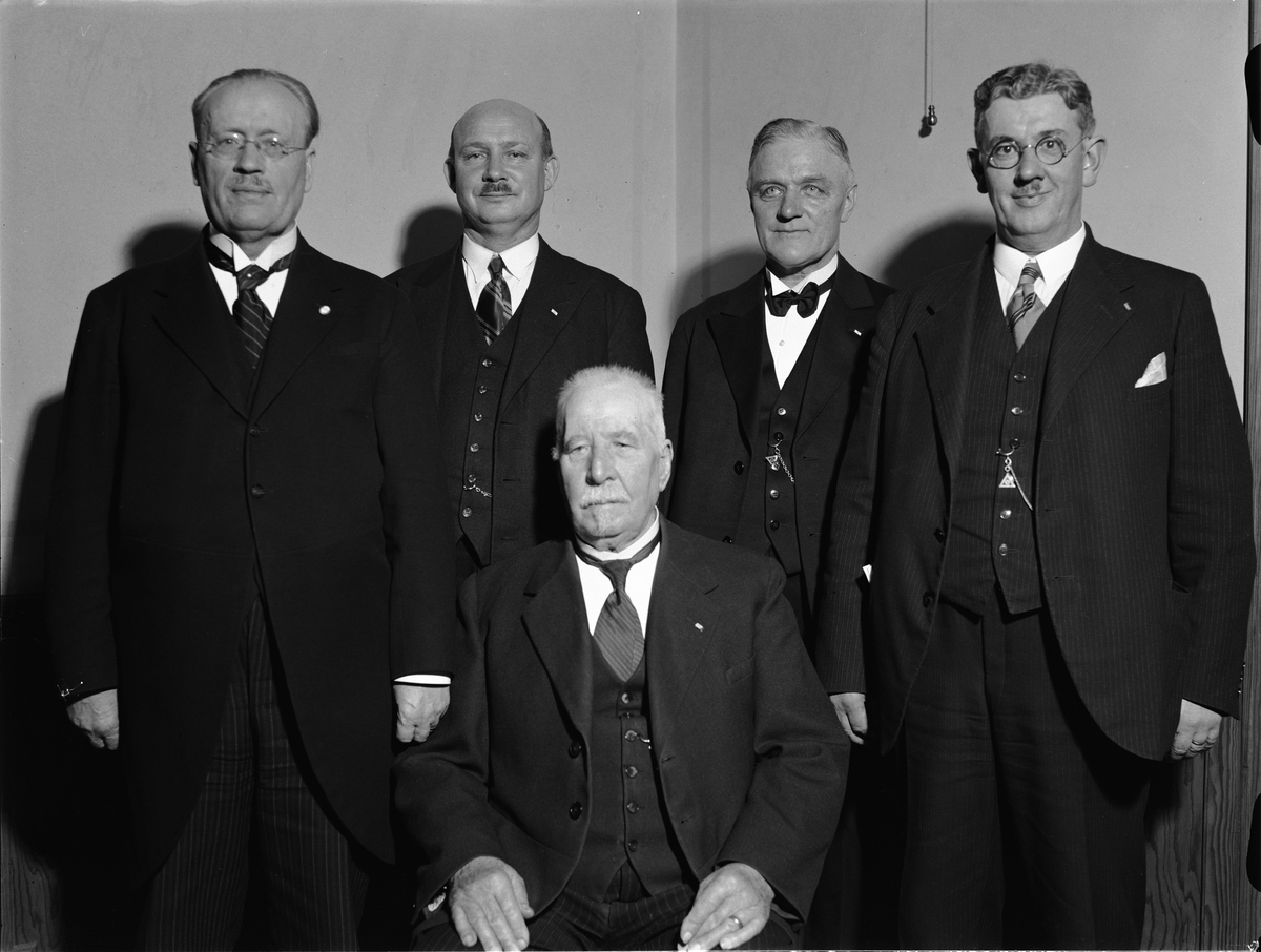 Paul Sandberg, Grupporträtt - män, Uppsala 1937