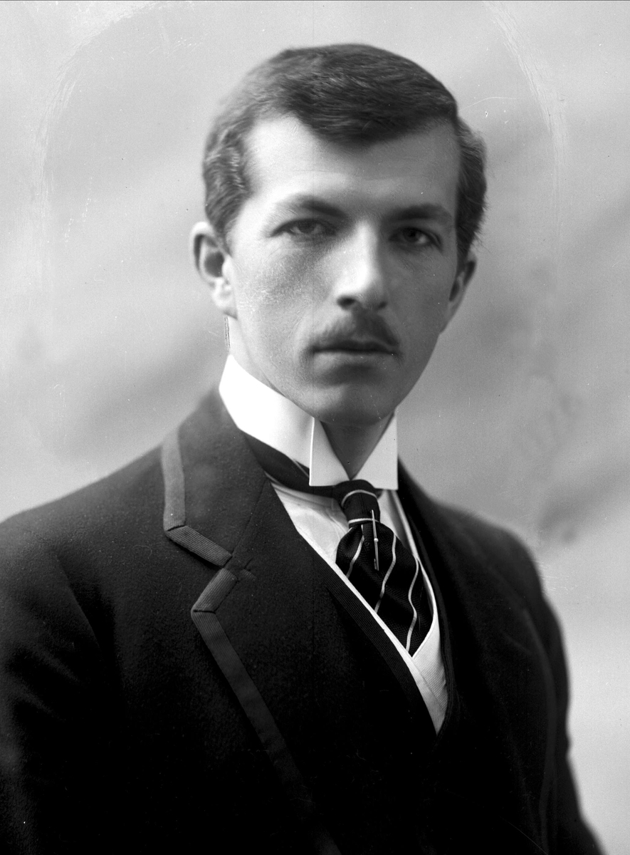 Gustav Borgen, NFB.01753