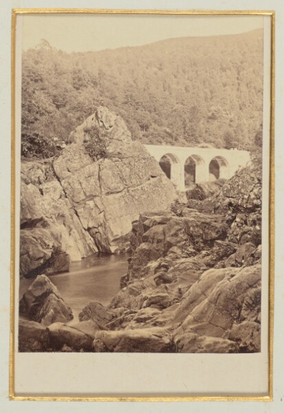 George Washington Wilson, Rocks at the Soldier's Leap, Killiecrankie