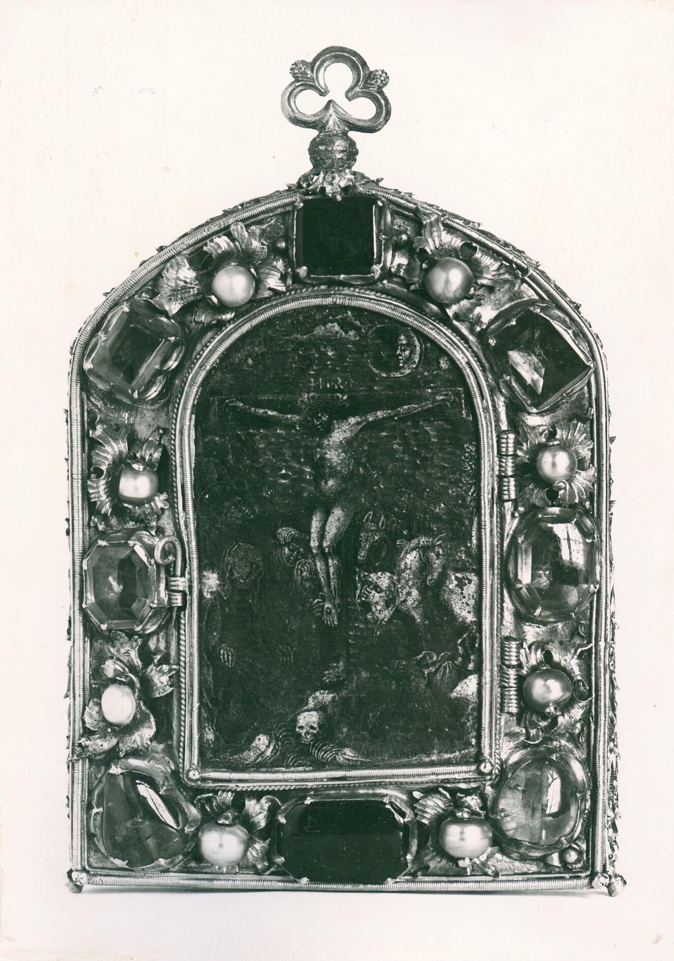 Vladimir Tkalčić, Zagreb - Zagrebačka katedrala - Pacifikal biskupa Luke Baratina (1500.-1510.), prednja strana: prikaz raspeća